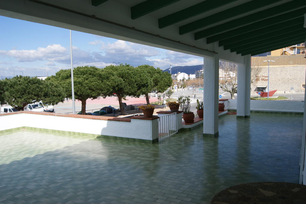 Agi Casa Puerto Villa Roses Oda fotoğraf